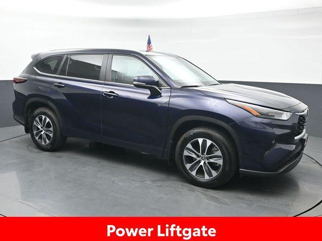 used 2024 Toyota Highlander car, priced at $43,668