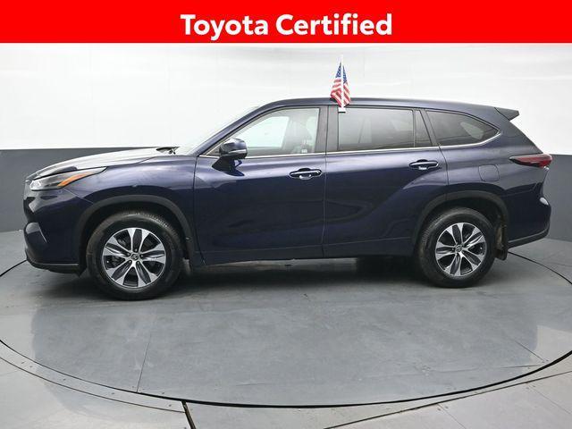 used 2024 Toyota Highlander car, priced at $43,668