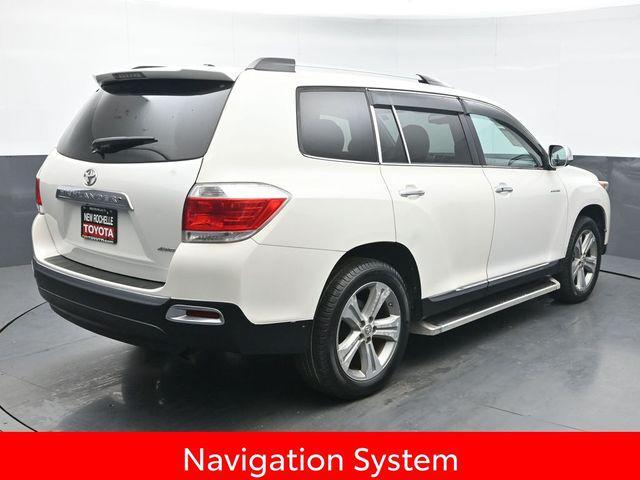 used 2013 Toyota Highlander car, priced at $18,521