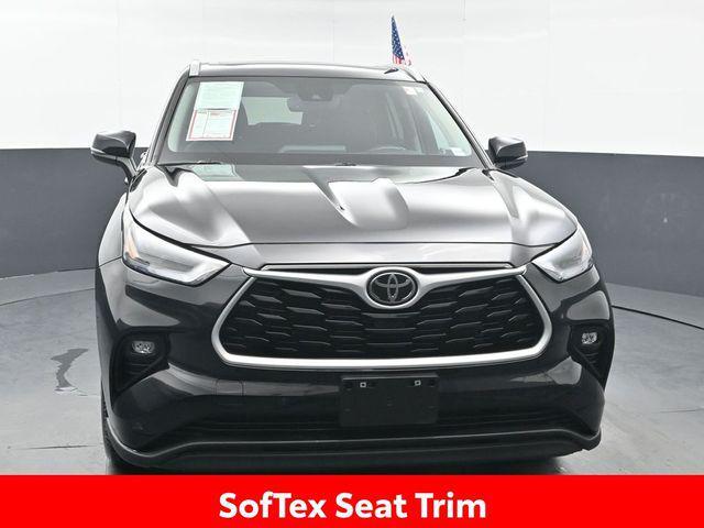 used 2024 Toyota Highlander car, priced at $39,880