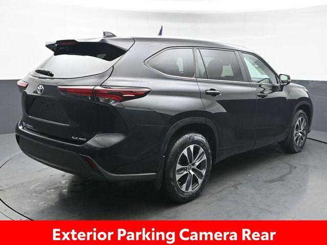 used 2024 Toyota Highlander car, priced at $39,880