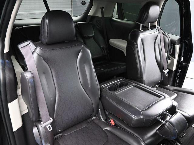 used 2023 Kia Carnival car, priced at $27,799