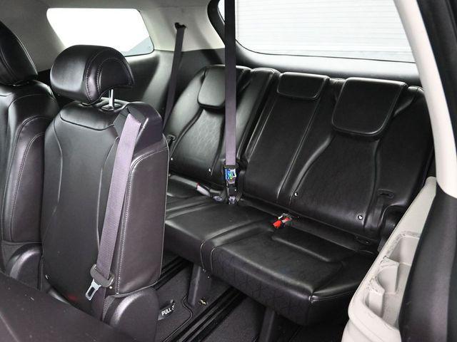 used 2023 Kia Carnival car, priced at $27,799