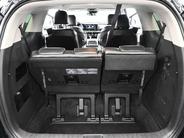 used 2023 Kia Carnival car, priced at $27,799