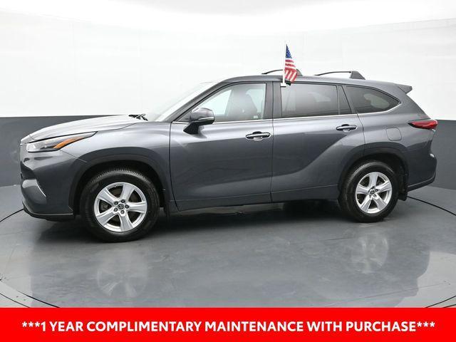 used 2023 Toyota Highlander car, priced at $40,995