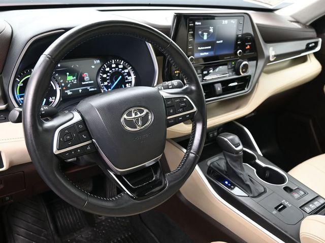 used 2021 Toyota Highlander Hybrid car, priced at $36,931