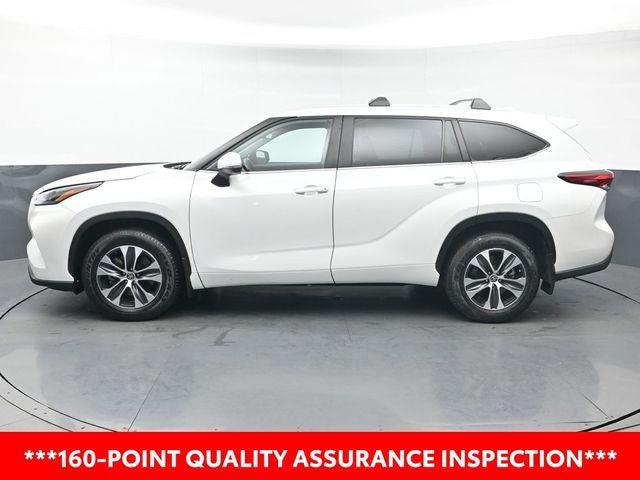 used 2023 Toyota Highlander car, priced at $36,998