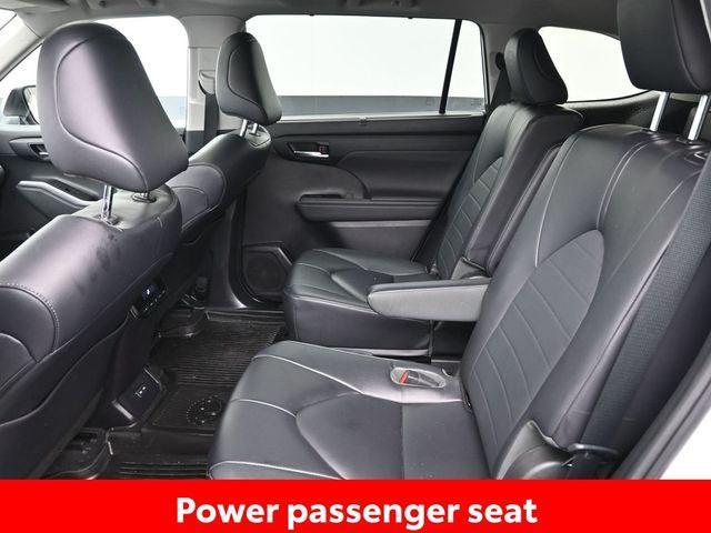 used 2023 Toyota Highlander car, priced at $36,998