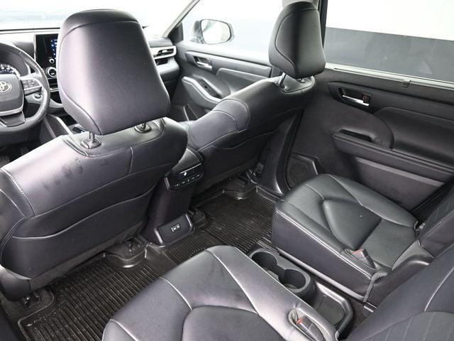 used 2023 Toyota Highlander car, priced at $36,998
