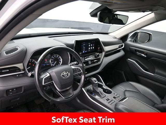 used 2023 Toyota Highlander car, priced at $36,998