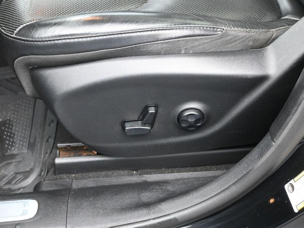 used 2019 Jeep Cherokee car, priced at $17,786