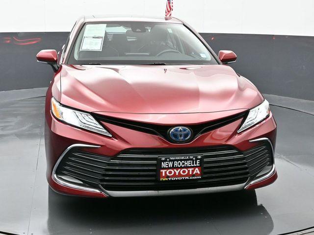 used 2021 Toyota Camry Hybrid car, priced at $26,756