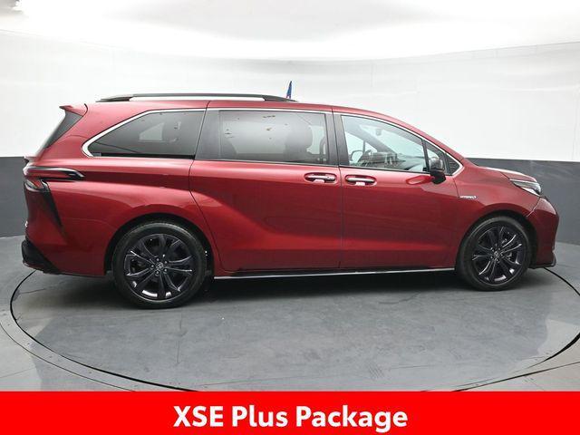 used 2021 Toyota Sienna car, priced at $43,694