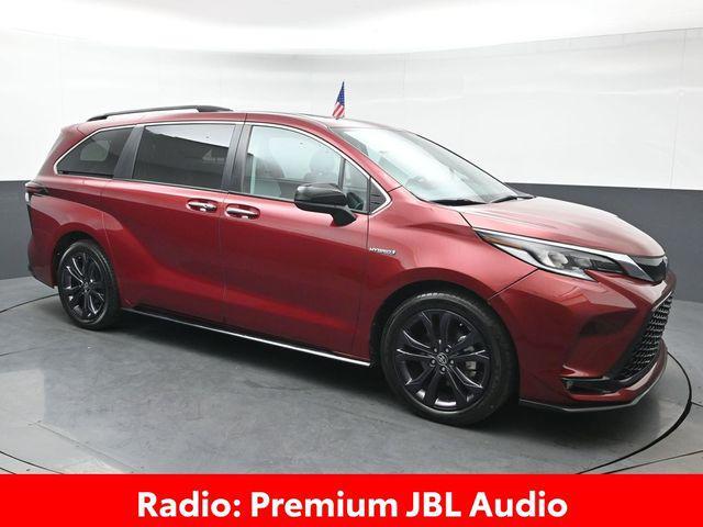 used 2021 Toyota Sienna car, priced at $43,694