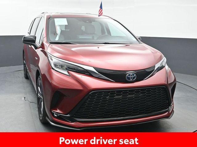 used 2021 Toyota Sienna car, priced at $43,694