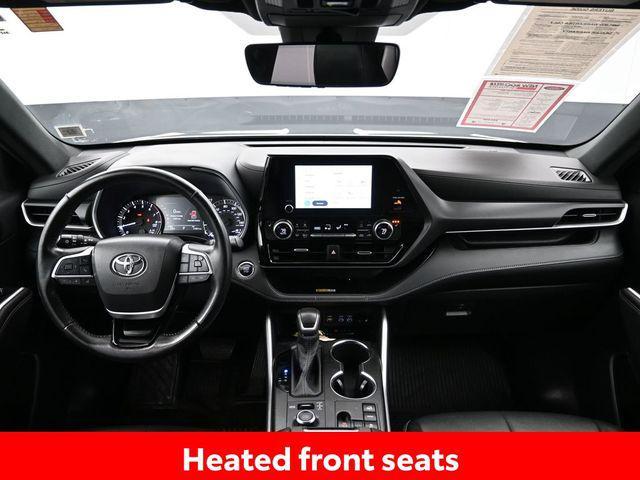 used 2023 Toyota Highlander car, priced at $39,400