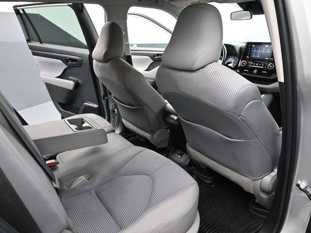used 2022 Toyota Highlander car, priced at $32,639