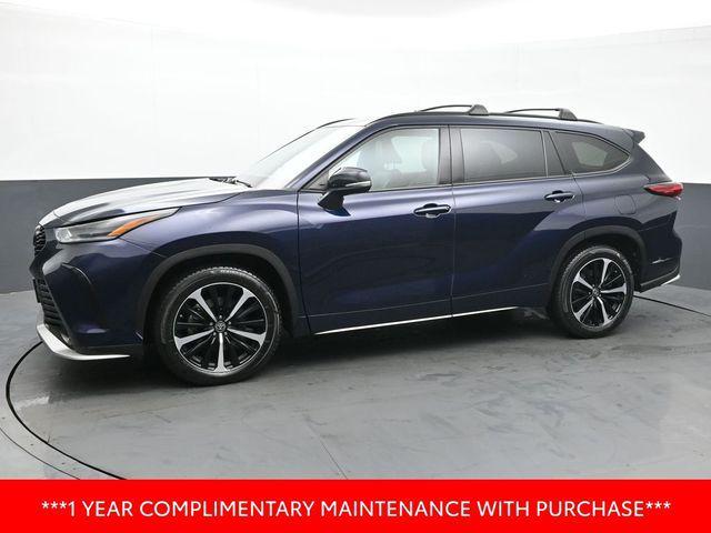 used 2021 Toyota Highlander car, priced at $32,439