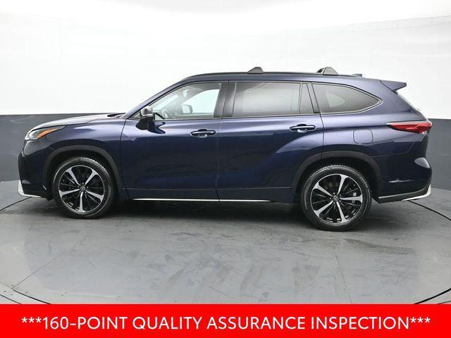 used 2021 Toyota Highlander car, priced at $32,439