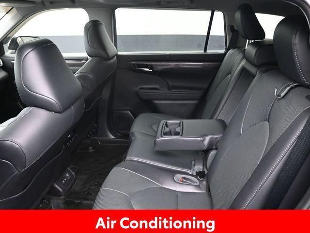 used 2021 Toyota Highlander Hybrid car, priced at $43,980
