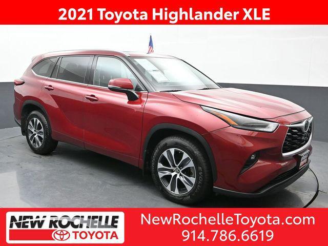 used 2021 Toyota Highlander car, priced at $33,348