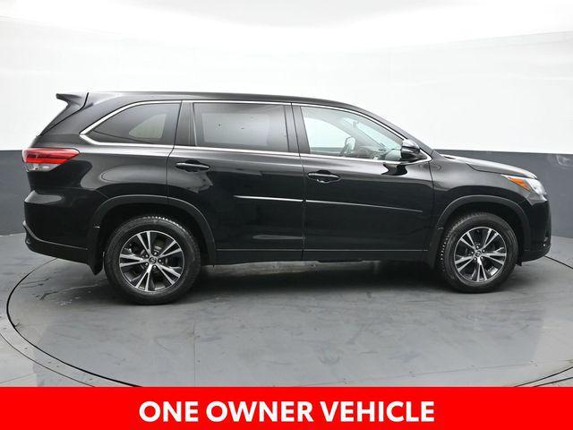 used 2018 Toyota Highlander car, priced at $24,653