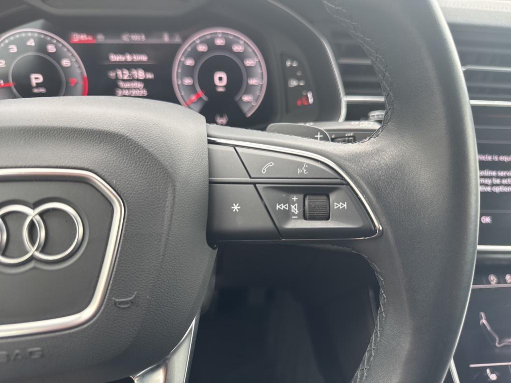 used 2024 Audi Q7 car, priced at $45,995