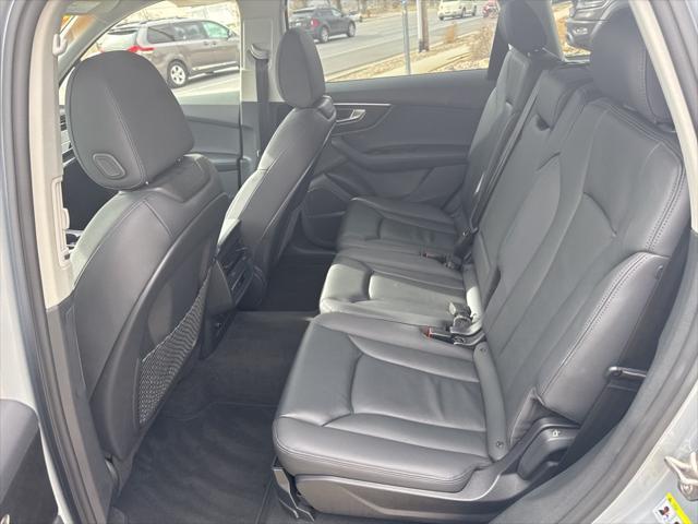 used 2024 Audi Q7 car, priced at $46,995