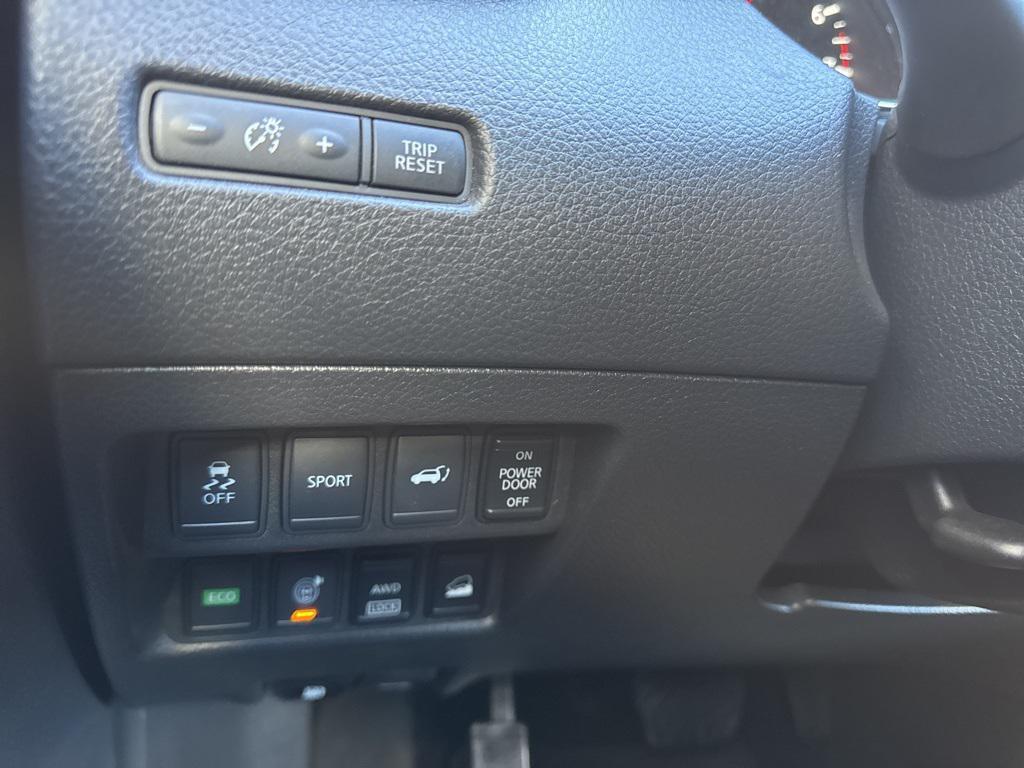 used 2015 Nissan Rogue car, priced at $13,995