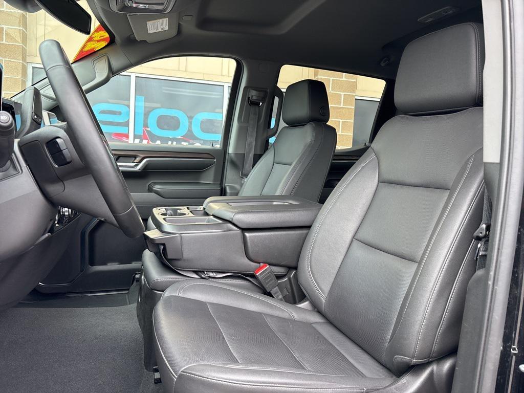 used 2024 GMC Sierra 1500 car, priced at $45,995