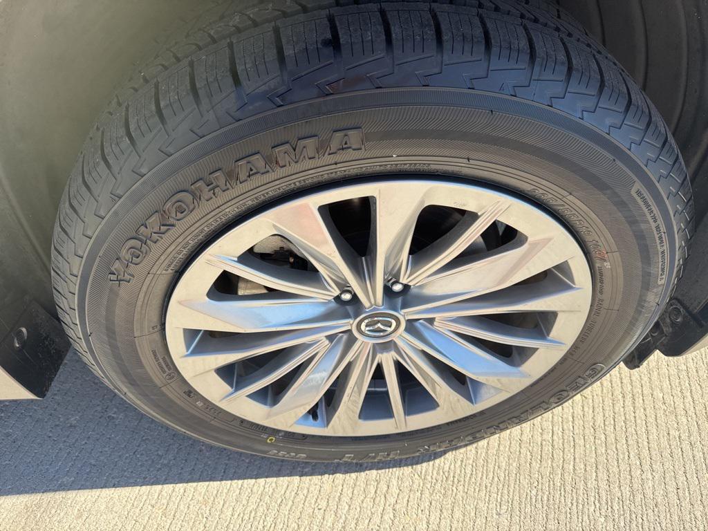 used 2024 Mazda CX-90 car, priced at $25,995