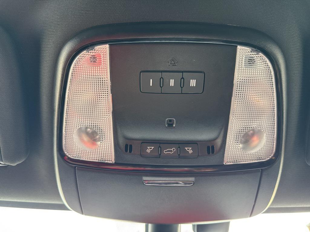 used 2023 Dodge Durango car, priced at $24,995