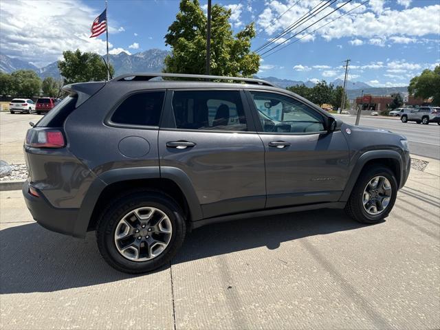 used 2019 Jeep Cherokee car, priced at $15,995