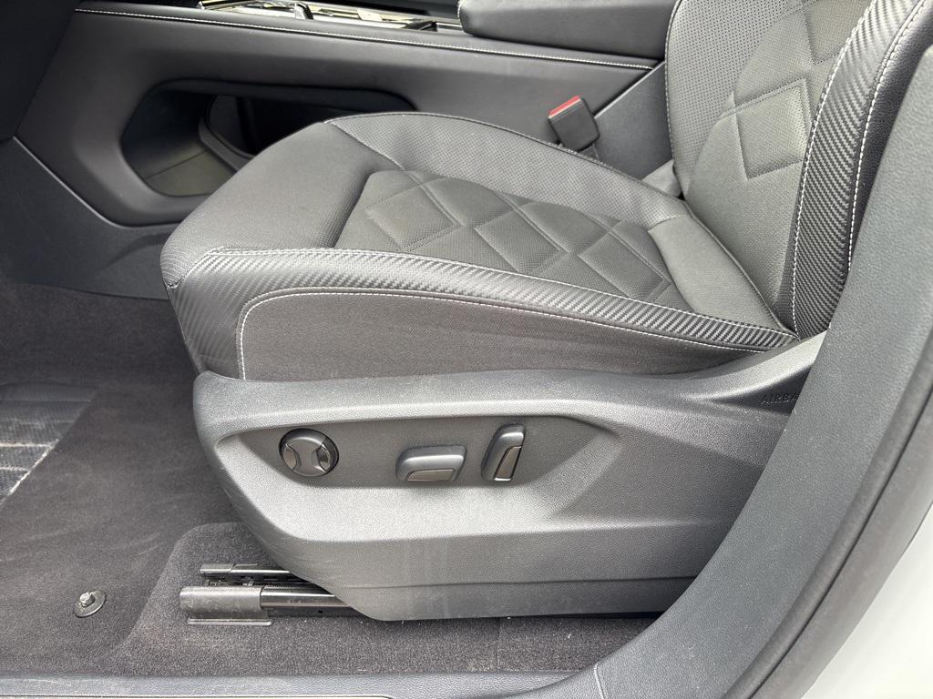 used 2024 Volkswagen Atlas Cross Sport car, priced at $27,995