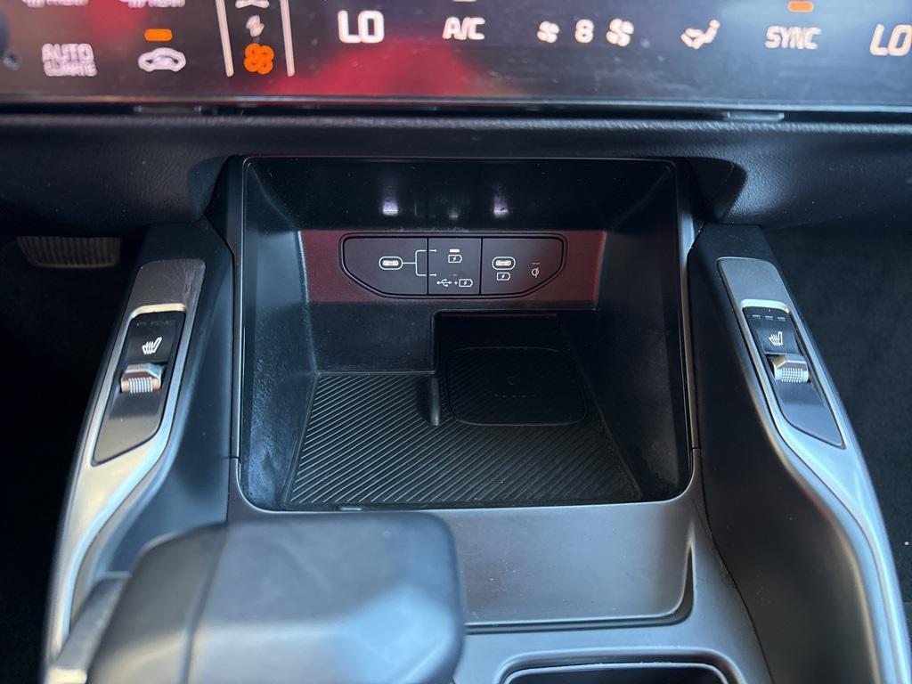 used 2024 Kia Sorento car, priced at $29,995