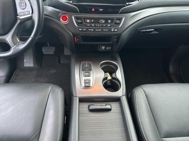 used 2021 Honda Pilot car, priced at $29,995