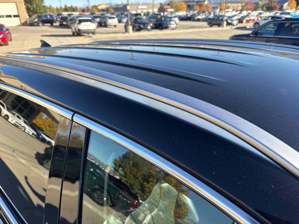 used 2024 Kia Sorento car, priced at $26,595