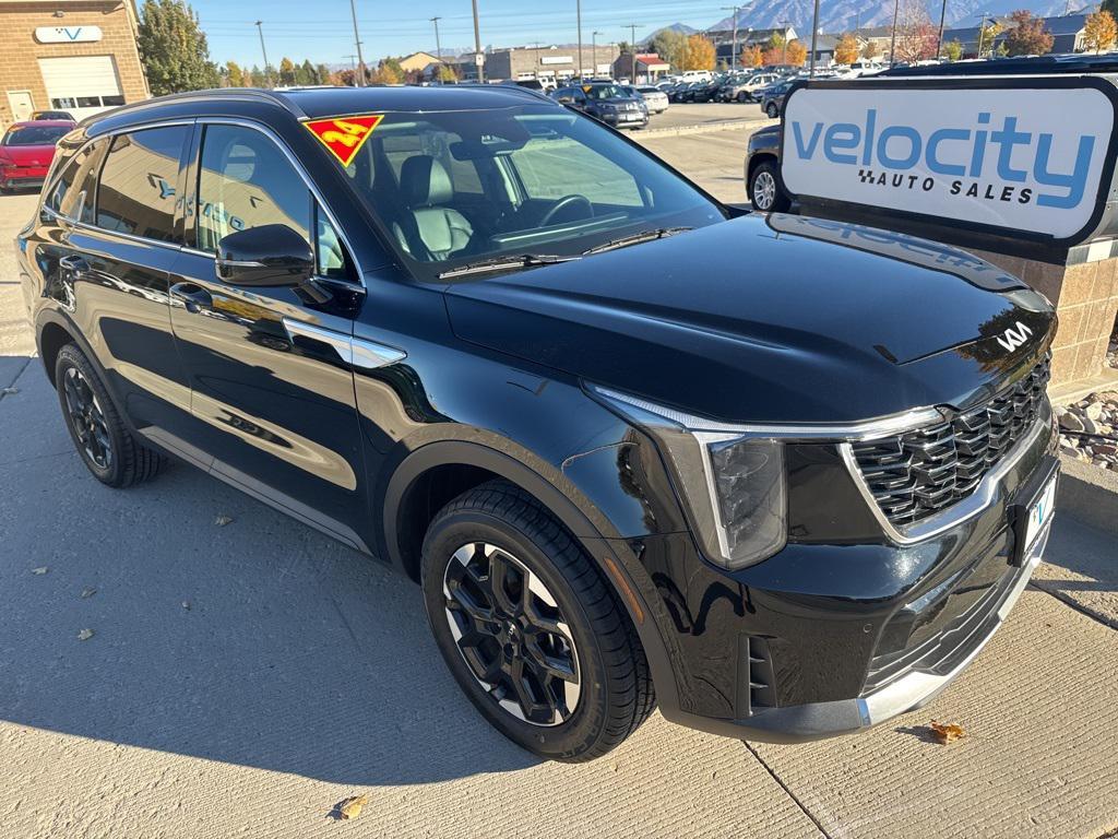 used 2024 Kia Sorento car, priced at $26,595