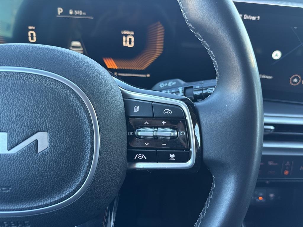 used 2024 Kia Sorento car, priced at $26,595