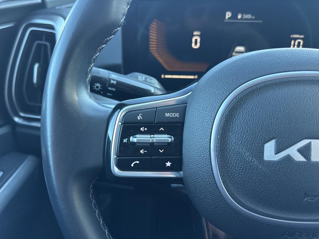 used 2024 Kia Sorento car, priced at $26,595