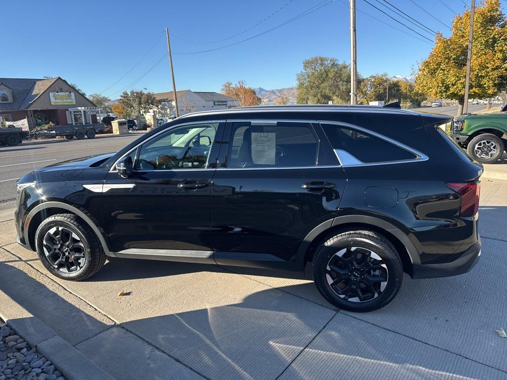 used 2024 Kia Sorento car, priced at $26,595
