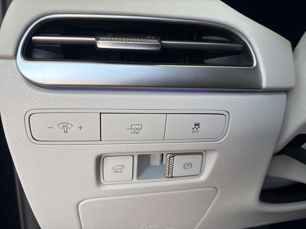 used 2024 Hyundai Palisade car, priced at $35,995