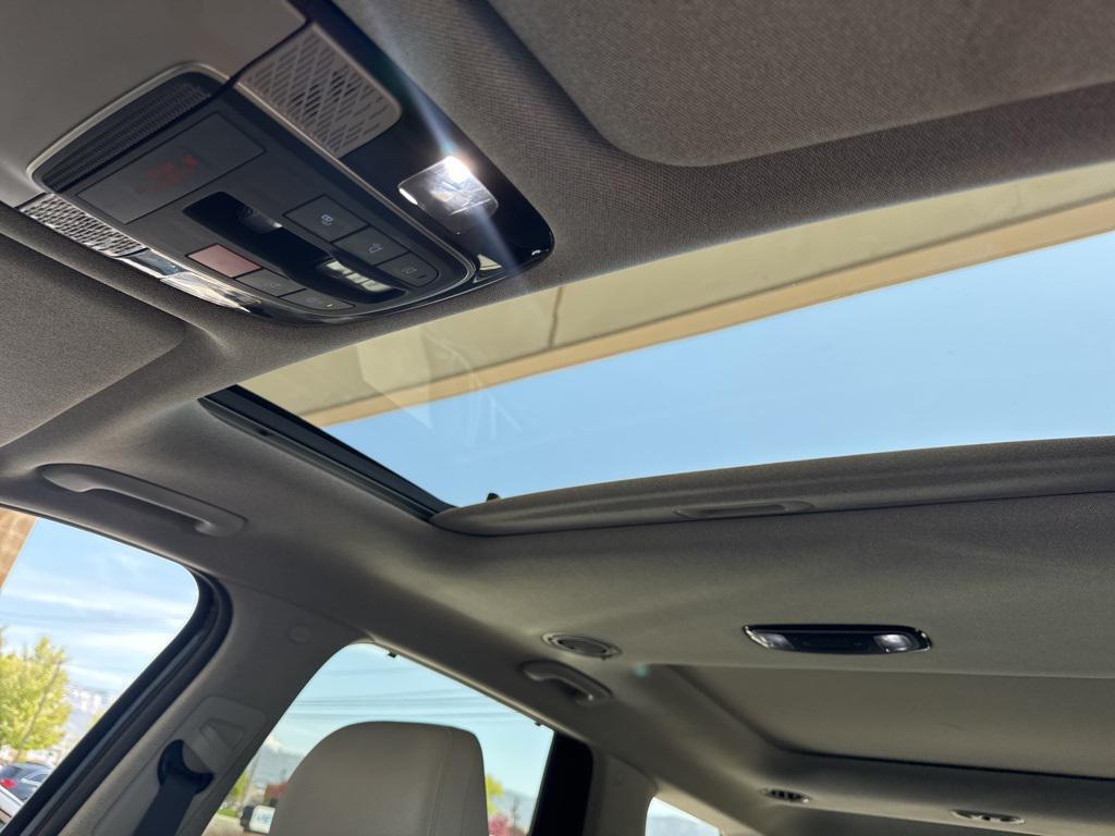 used 2024 Hyundai Palisade car, priced at $35,995