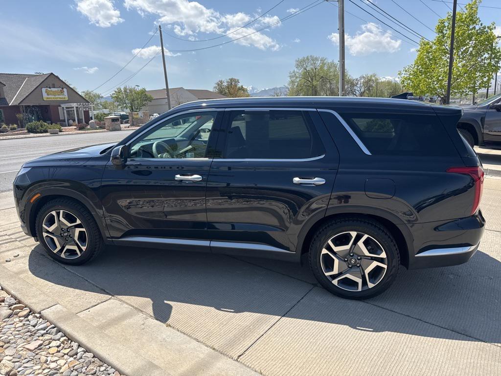 used 2024 Hyundai Palisade car, priced at $35,995