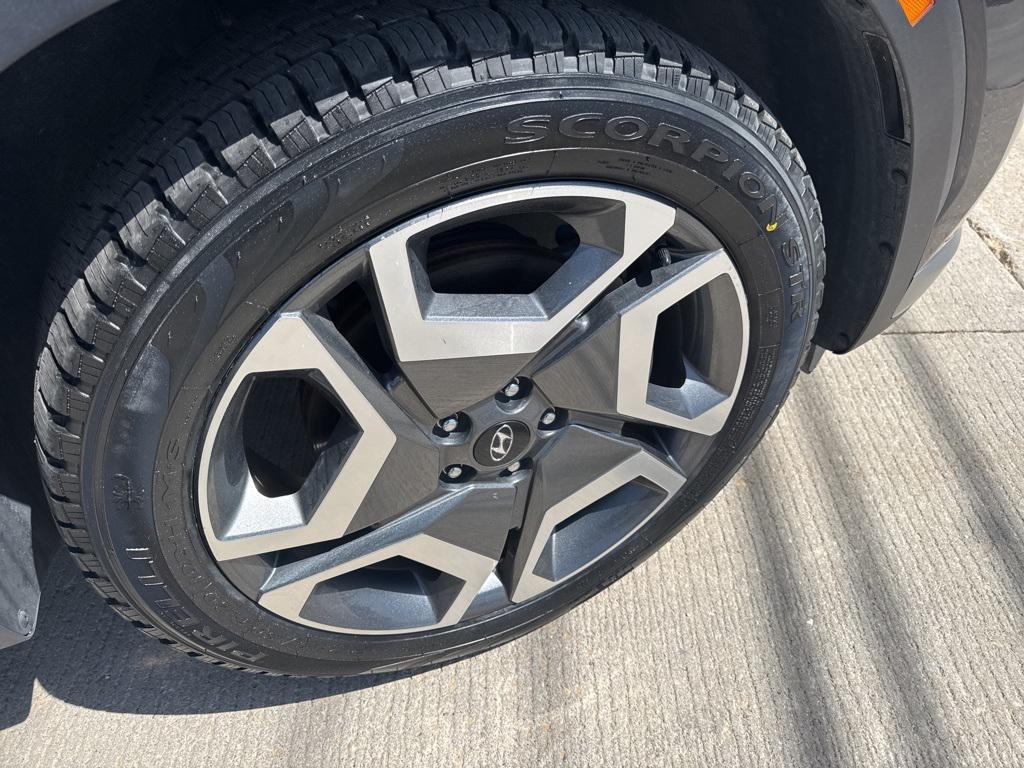 used 2024 Hyundai Palisade car, priced at $35,995