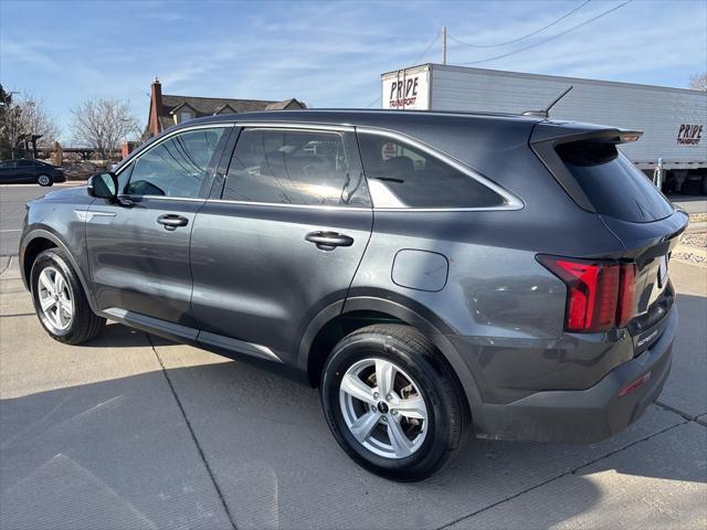 used 2023 Kia Sorento car, priced at $24,995