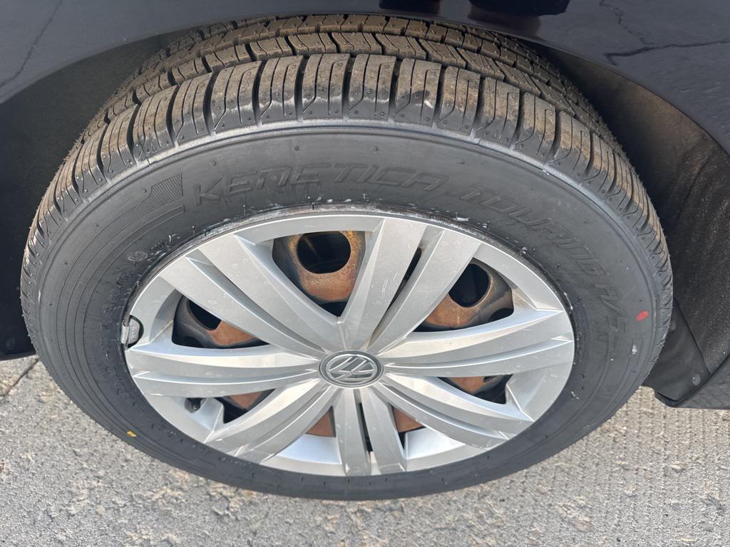 used 2017 Volkswagen Jetta car, priced at $9,995