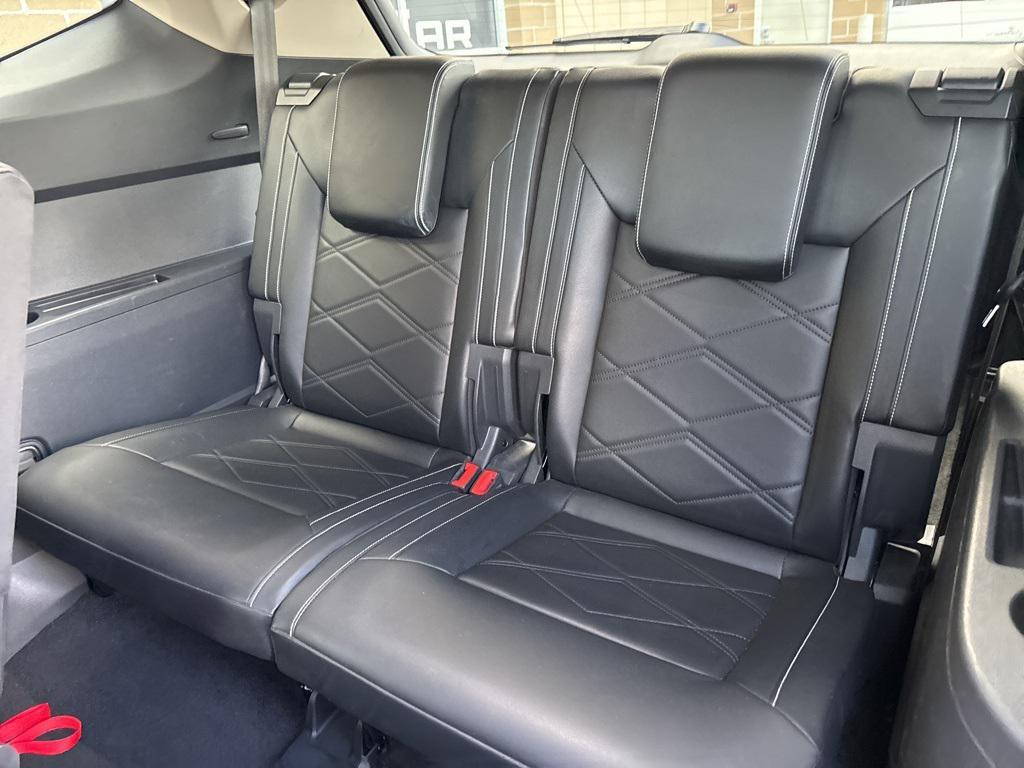 used 2024 Volkswagen Atlas car, priced at $30,995