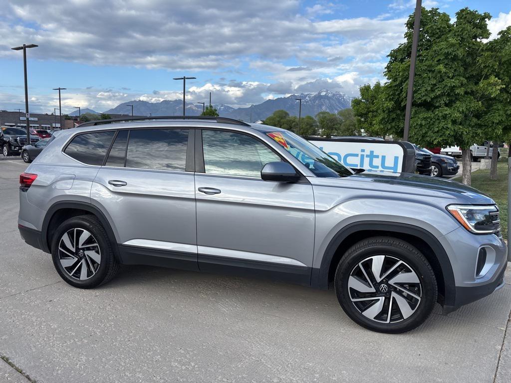 used 2024 Volkswagen Atlas car, priced at $30,995