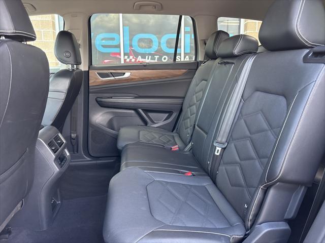 used 2024 Volkswagen Atlas car, priced at $32,995